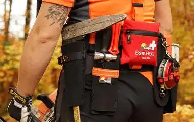 Forstgürtel Set für Forstwirte mit Motorsägen-Kombitool-Tasche – sicherer Halt für Feilen, Schraubenschlüssel & Kombischlüssel